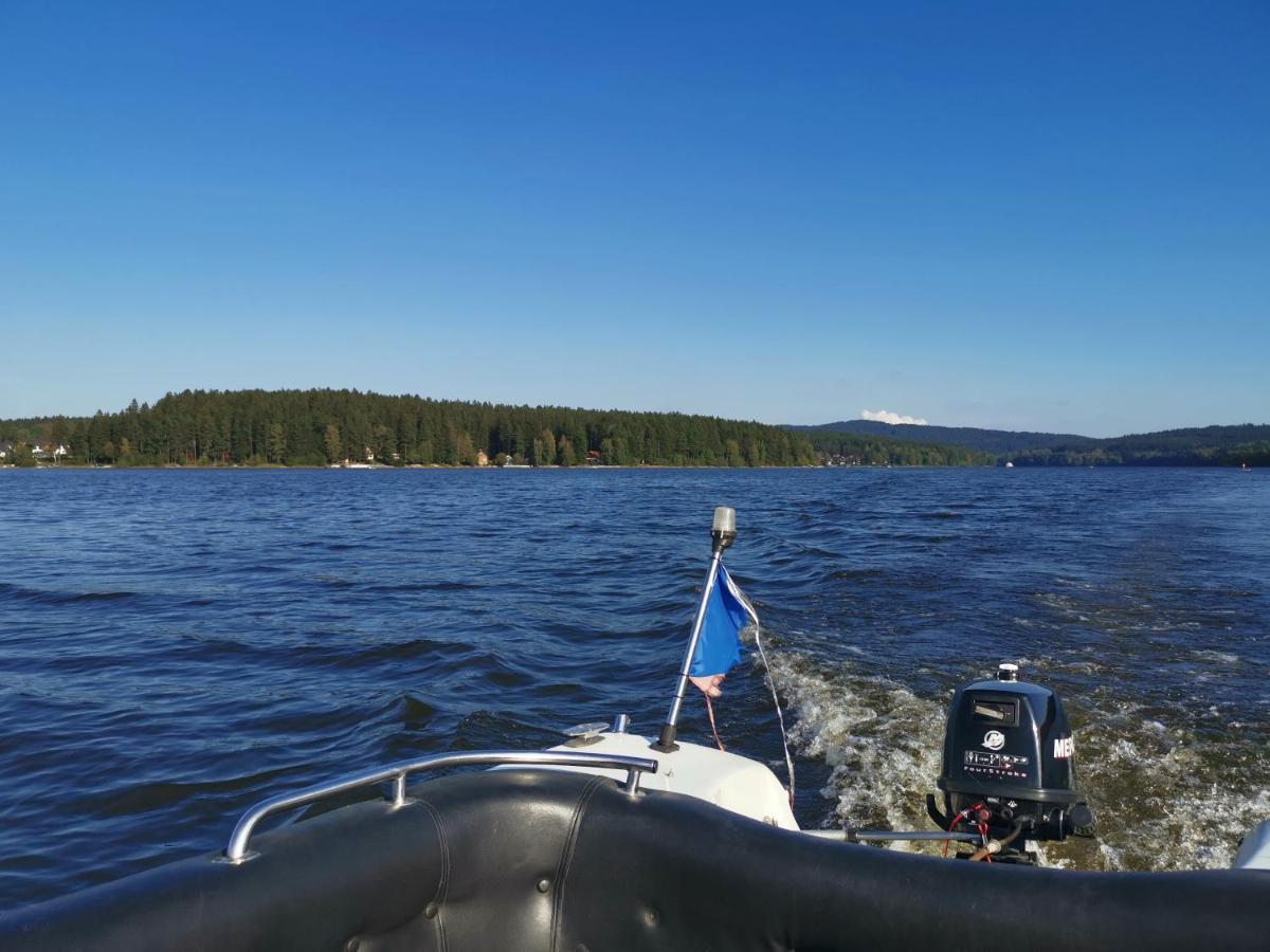 Penzion Tomy Na Plazi Hotel Frymburk Buitenkant foto