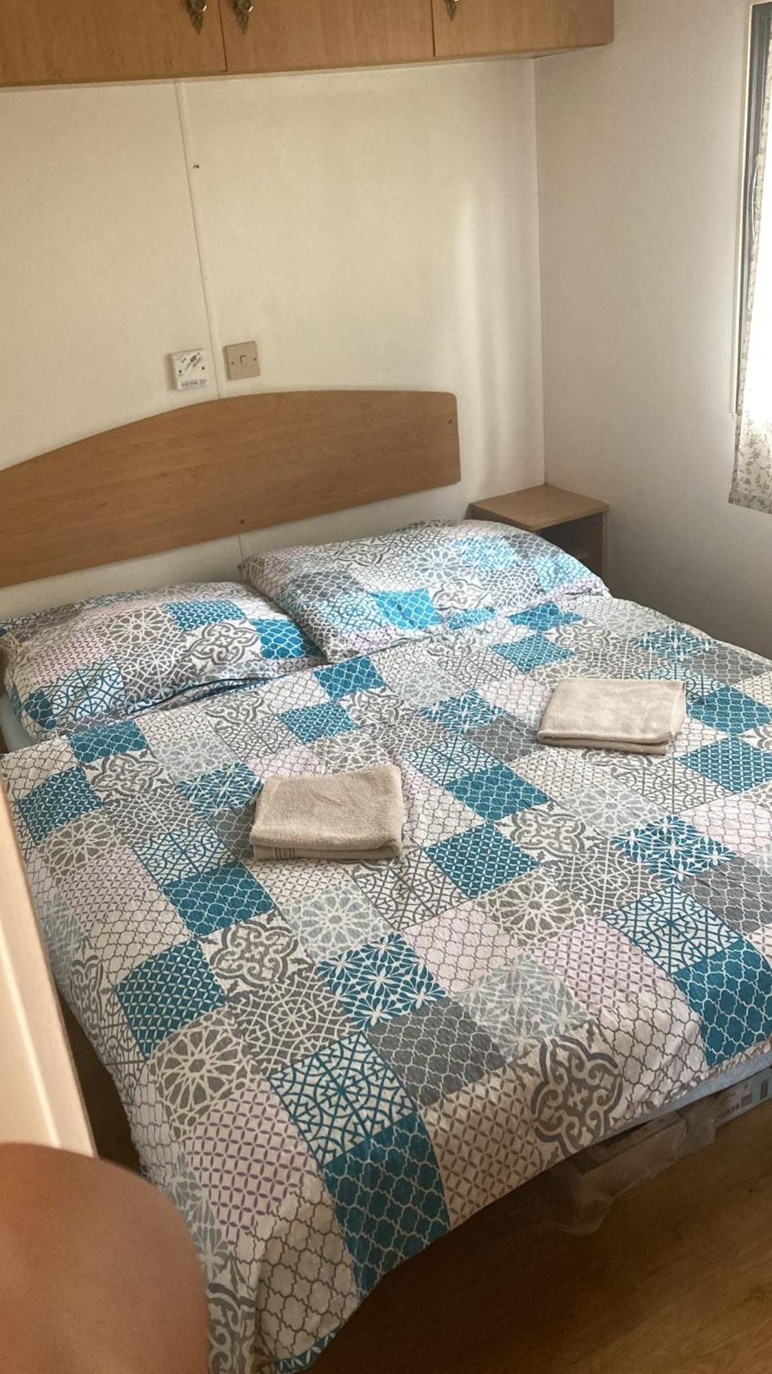 Penzion Tomy Na Plazi Hotel Frymburk Buitenkant foto