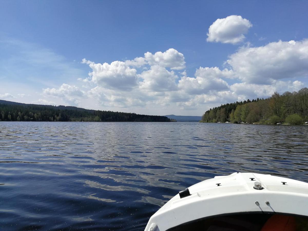Penzion Tomy Na Plazi Hotel Frymburk Buitenkant foto